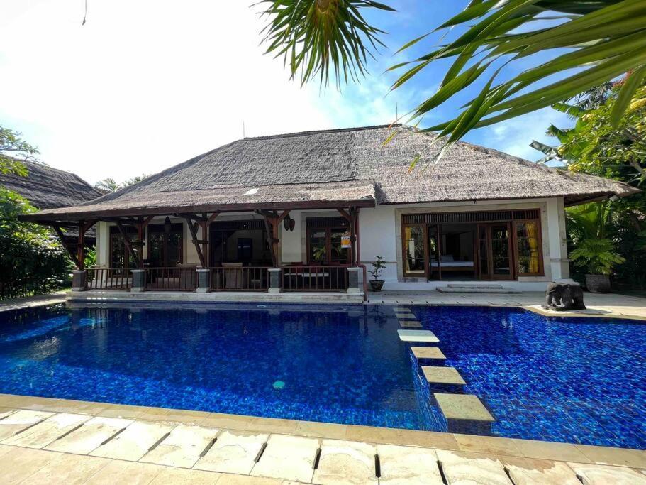 Bali Berg Villa, Sanur Bagian luar foto