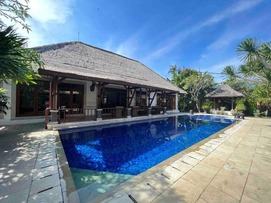 Bali Berg Villa, Sanur Bagian luar foto